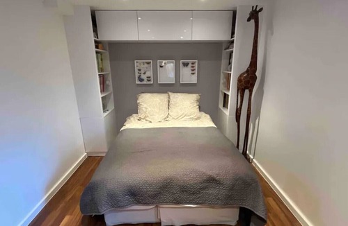 Houilles Bed & Breakfast | Bed & Breakfast