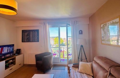 Poissy Apartment | Bel appartement, proche gare, Poissy- Ouest Paris