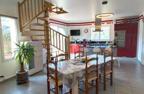 Pleumeur-Bodou Villa | Belle maison avec jardin clos proche plage à l'ILE GRANDE - Réf 291