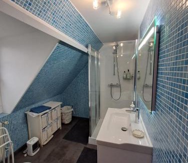 Bernay House | BERNAY Chambre avec Salon, salle d'eau privative et entrée indépendante