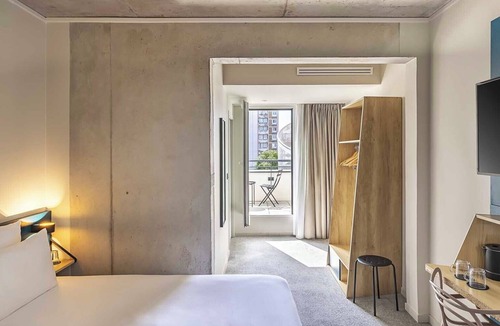 Saint-Ouen Hotel | Best Western 11BAUER Paris Saint-Ouen