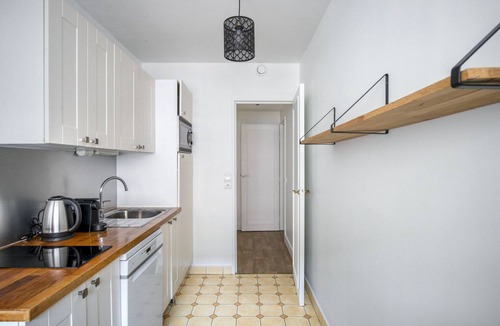Grenelle Apartment | Blueground | La Motte-Picquet Grenelle, near shops