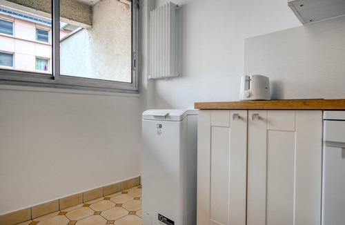Grenelle Apartment | Blueground | La Motte-Picquet Grenelle, near shops