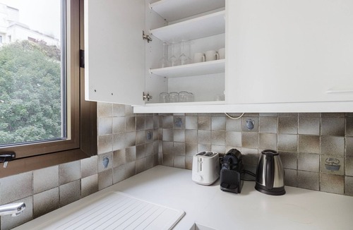 Passy Apartment | Blueground | Trocadero, move-in-ready + furniture