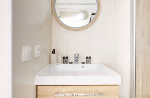 Enfants-Rouges Apartment | BM - Studio refait à neuf en plein coeur du Marais