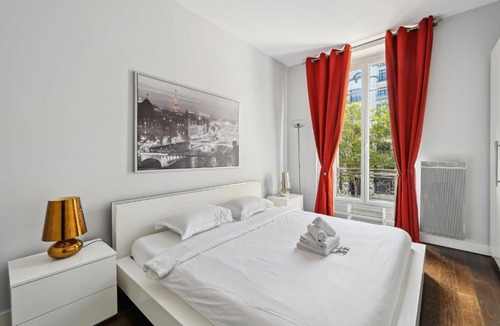 Faubourg-du-Roule Apartment | BnBNova - Champs-Élysées & Arc de Triomphe