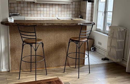 Montfort-l'Amaury Apartment | Bon Souvenir
