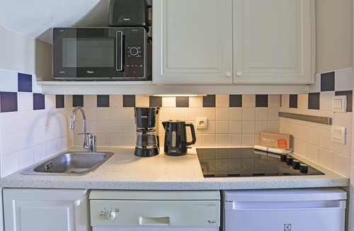 Bourgenay Apartment | Bourgenay Flat Near Coastal Slopes