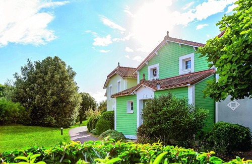 Bourgenay Apartment | Bourgenay Flat Near Coastal Slopes