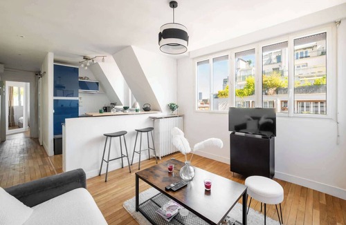 Quartier de Javel Apartment | Bright 1BDR Retreat in Paris 15th
