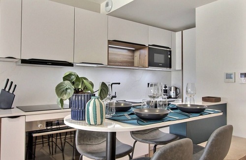 Grenelle Apartment | Bright 2BD 2BTH with terrace near the Eiffel Tower, AC, elevator, insurance incl