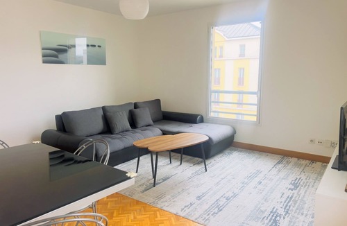 Maisons-Laffitte Apartment | Bright apartment at the Portes de Paris - 10min from the RER A