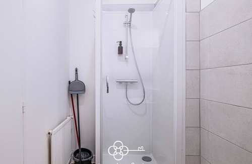 Nord - Gare Apartment | Bright cocoon near the station - Pets OK