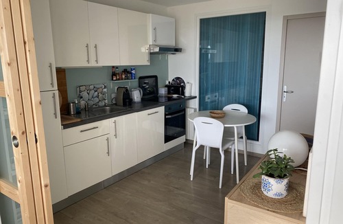 Plomodiern Apartment | Brittany, between Douarnenez and Crozon, app. 2 to 5 pers. by the beach