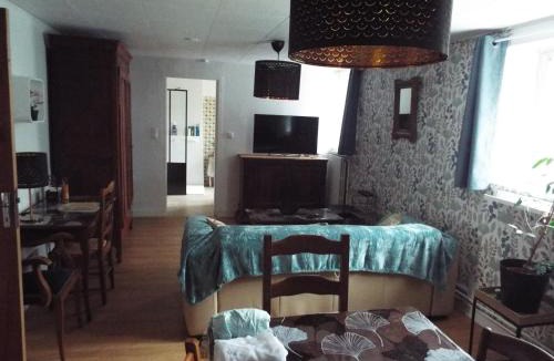 Loyat House | Broceliande gite maison equipee 3 grandes chambres, chez papy et mamie