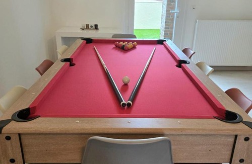 Brezolles House | Bulle douce en famille, jardin & jeux