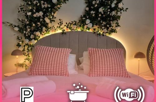 Noyal-sur-Vilaine Apartment | Bulle Florale avec balnéo privée 10 min Rennes