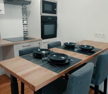 Sable-sur-Sarthe House | C'COZY - grande maison calme et lumineuse