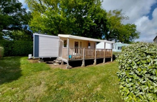 Saint-Christophe-du-Ligneron House | Camping 4 étoiles - Piscine - ccbg0fh