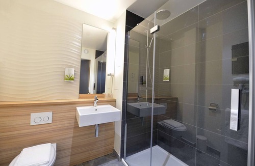 Clichy Hotel | Campanile Paris - Clichy Centre