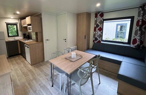 Concourson-sur-Layon House | Camping 4 étoiles - Piscine - ccbgagb
