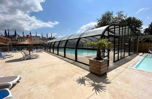 Paimboeuf RV Rental | Camping-Car area - with electricity 2 to 6 people - 2 pers. included in price