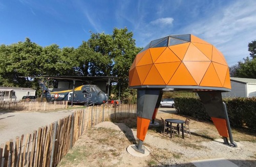 Saint-Michel-Chef-Chef Other | Camping Insolite Le Haut Village