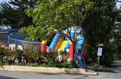 Plomodiern Other | Camping Ker Vella - Mobil home Confort 4 Pièces 6 Personnes MAE-1481