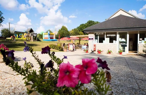 Illiers-Combray House | Campsite Le Bois Fleuri * - Comfort Mobile Home 4 people