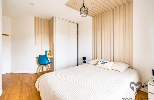 Saint-Denis Apartment | CAOPEO - Top Hôte Paris - 8 personnes Balcon Parking