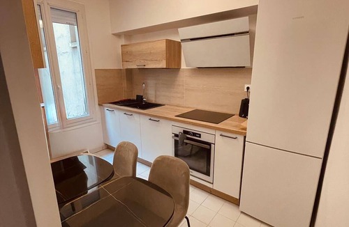 Batignolles Hotel | CARD Hôtel