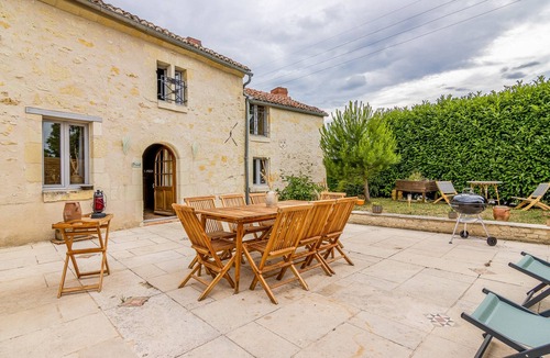 Forges Villa | Casa Mineral ★ Character house with terrace and fireplace