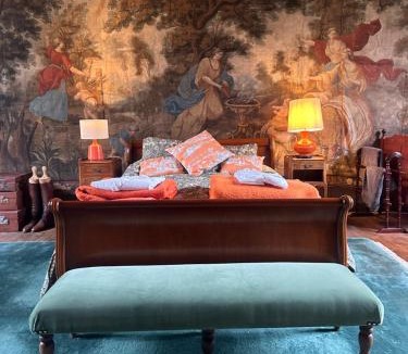 Champeon Bed & Breakfast | Château du Fresne