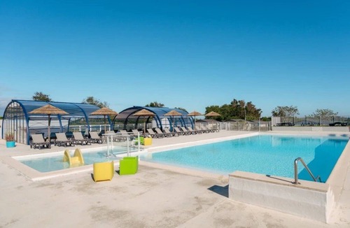 Guidel-Plages Ski Chalet | Chalet 4 étoiles - Parc aquatique - ccbg0bg