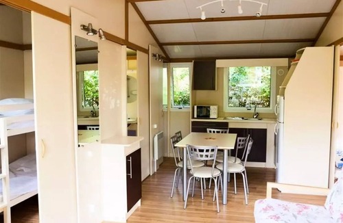 Benodet Ski Chalet | Chalet COTTAGE - 40m² - 3 bedrooms - 6 pers max- covered terrace - sleeps 6