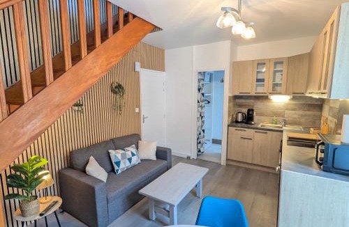 Quimper Apartment | Chaleureux T3 Duplex Centre - 10 min de la gare à pied