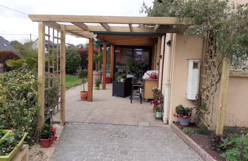 Baulon House | chambre à la campagne