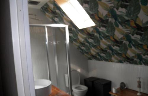 Pin - Vert Galant Bed & Breakfast | Chambre 24 heures du Mans