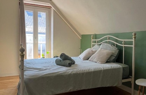 Montbazon Bed & Breakfast | Chambre Altaïr - Chambre calme et lumineuse