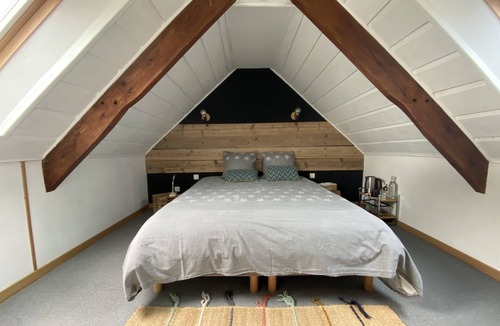 Auderville Bed & Breakfast | Chambre "Au Grand Large" lit de 180 WC et Sdb 2 Petits Déjeuners Kitchenette