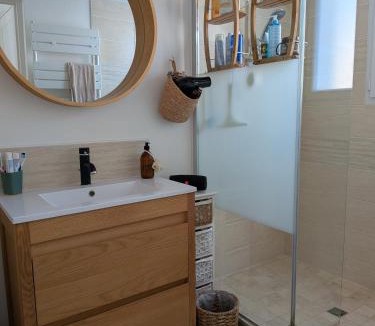 Ouest House | Chambre cocooning à 15min du circuit des 24H
