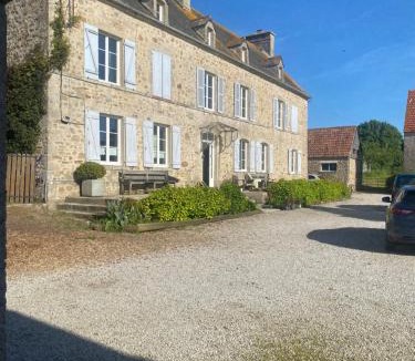 Saint-Floxel House | Chambre d’hôtes La Ferté