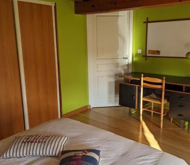 Guichen Bed & Breakfast | Chambre d'hote Longere du pays rennais avec piscine extérieure