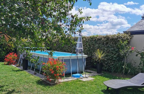 La Ville-es-Nonais Bed & Breakfast | CHAMBRE D'HOTES Côté RANCE