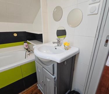 Nord - Gare House | Chambre familiale chez l'habitant