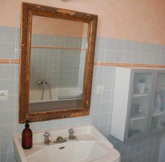 Bourg-l'Eveque House | Chambre indépendante dans maison près du centre ville