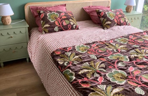 La Chapelle-sur-Erdre Bed & Breakfast | Chambre privee chez l habitant