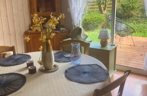 La Chapelle-sur-Erdre Bed & Breakfast | Chambre privee chez l habitant