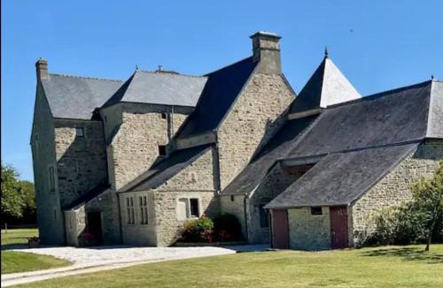 Brucheville Bed & Breakfast | Chambres d'hôtes Manoir de Beaucron