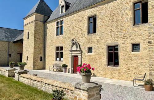 Brucheville Bed & Breakfast | Chambres d'hôtes Manoir de Beaucron